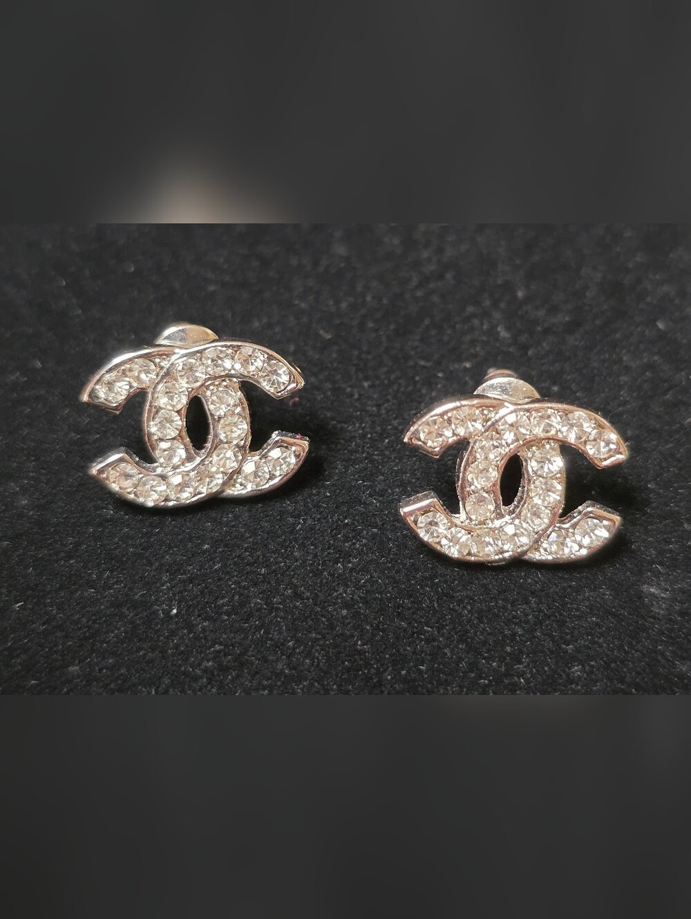 Crystal CC Logo Stud Earrings - Clear Crystal Silver-Tone